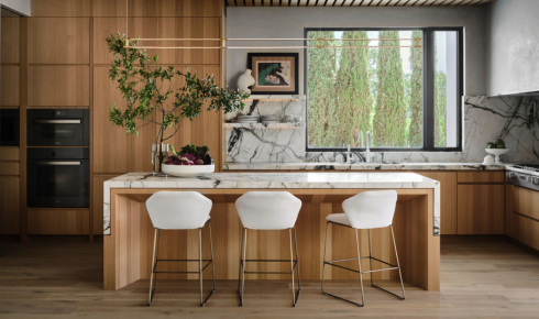  How can choosing timeless finishes instead of very trendy ones make a renovation age more gracefully