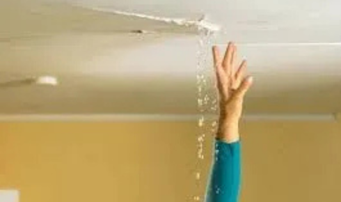 How can setting calendar reminders for servicing appliances stop you from forgetting annual maintenance